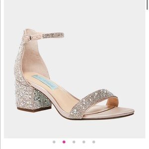 Betsey Johnson S-B Mari Champagne Heels Size 12